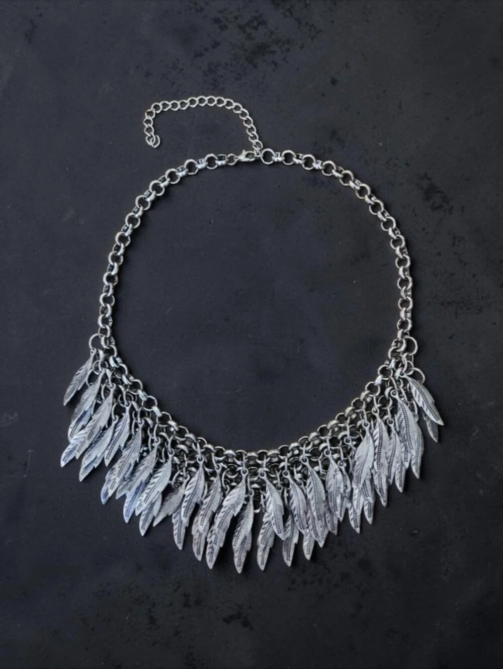 BOHO BURNISHED SILVER MULTI LAYER FEATHER BIB STATEMENT NECKLACE FESTIVAL